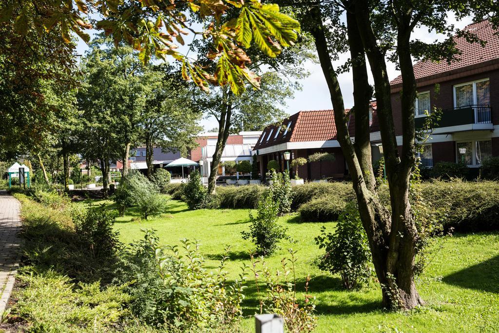 Hotel Ostfriesen Hof เลียร์ ภายนอก รูปภาพ