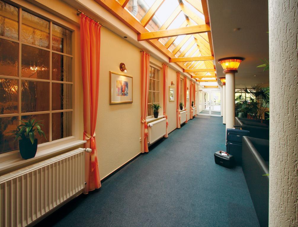 Hotel Ostfriesen Hof เลียร์ ภายนอก รูปภาพ